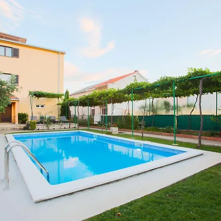 Villa Rosa *